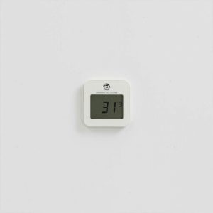 Digital indoor thermometer and hygrometer