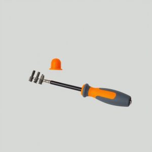 Ratcheting screwdriver with 30 bits