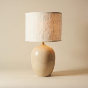 Table lamp with ceramic base