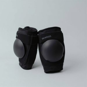 Volleyball knee pads